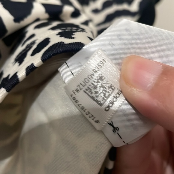 Adidas Animal Print Power Cropped Tee - Black and Off-White Size Large - Picture 10 of 10